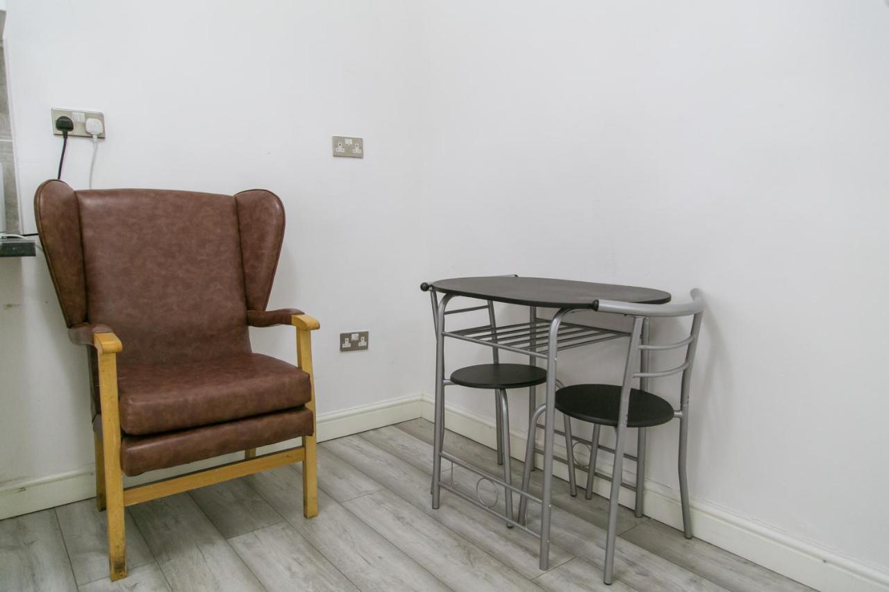 מנצ'סטר Hills View Apartments מראה חיצוני תמונה