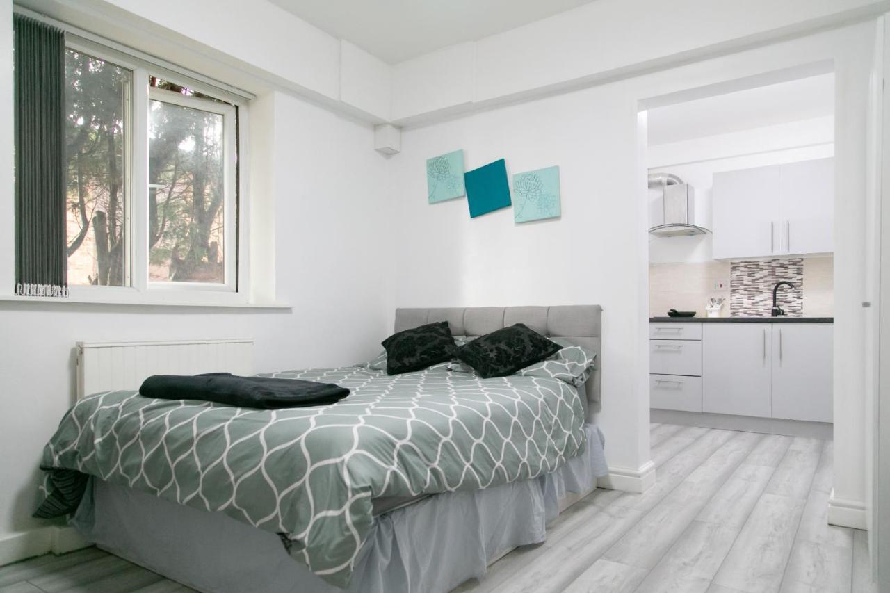 מנצ'סטר Hills View Apartments מראה חיצוני תמונה